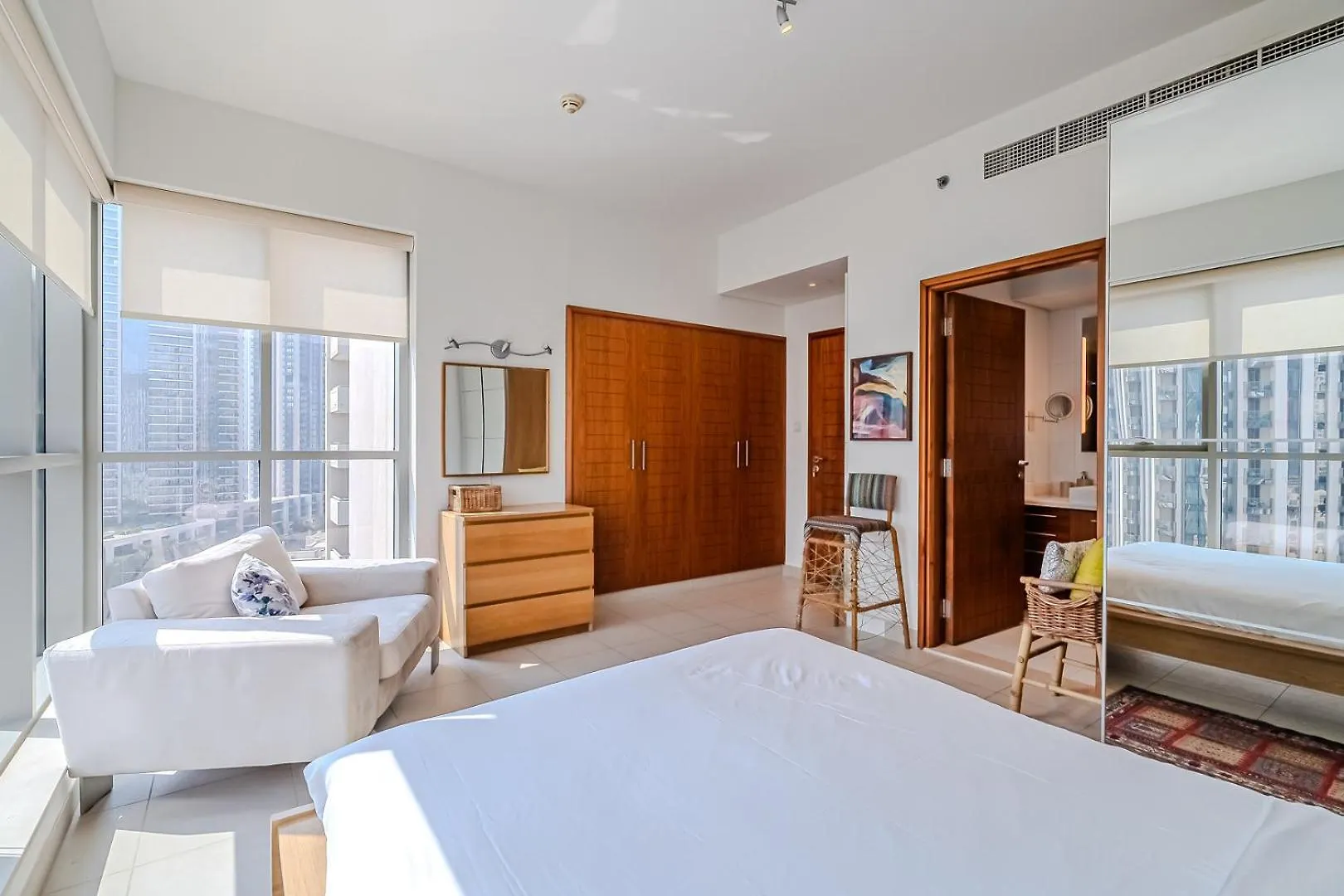 Modern 1Bdr Apartment Close To Burj Khalifa Dubai