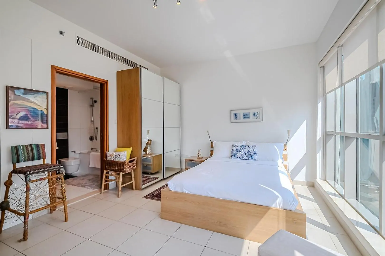 Modern 1Bdr Apartment Close To Burj Khalifa Dubai